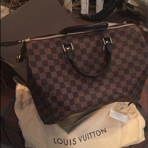 Authentic Louis Vuitton Speedy NM 35. Damier.